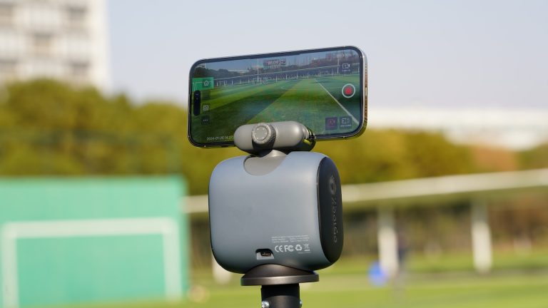 XbotGo Chameleon Al-Powered Sports activities Monitoring Cellphone Mount