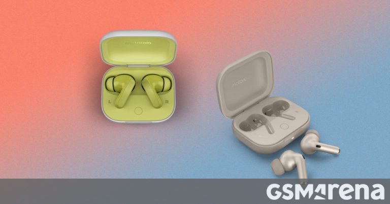 Motorola Buds and Buds+ introduced