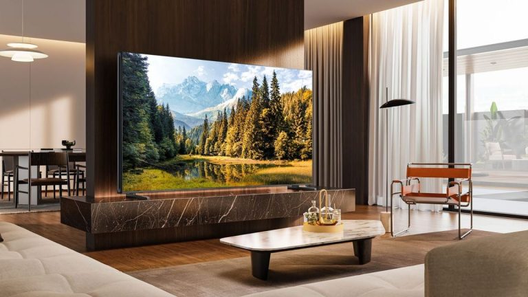 Hisense’s U9N QLED is a brand new super-bright TV that players will need