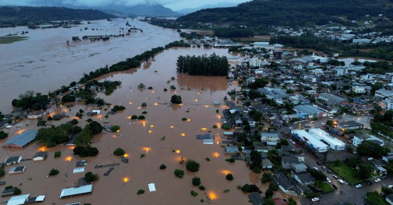 Torrential Rain in Brazil Kills at Least 13, With Extra Lacking